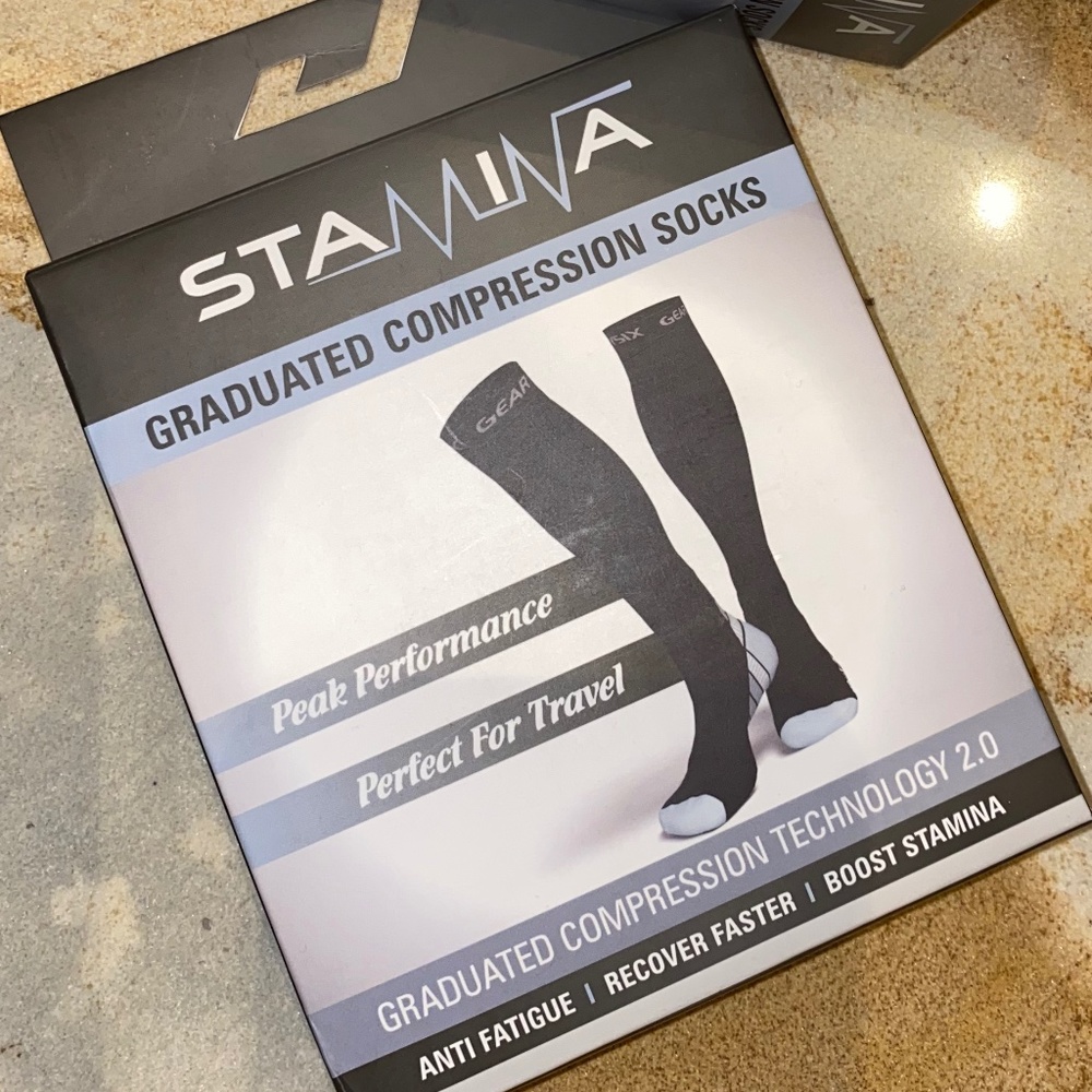 PHYSIX GEAR COMPRESSION SOCKS - ❌ SOLD OUT ❌